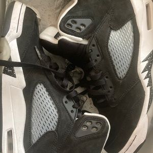 Oreo 5s good condition used shoes 9/10 worn one time